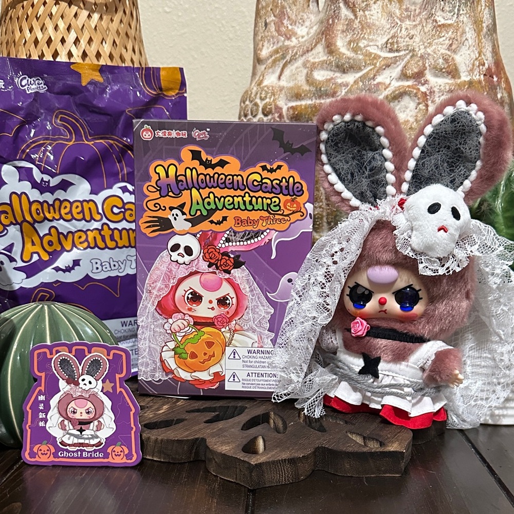 Baby Three Halloween Castle Adventure Ghost Bride with Liquid Eyes